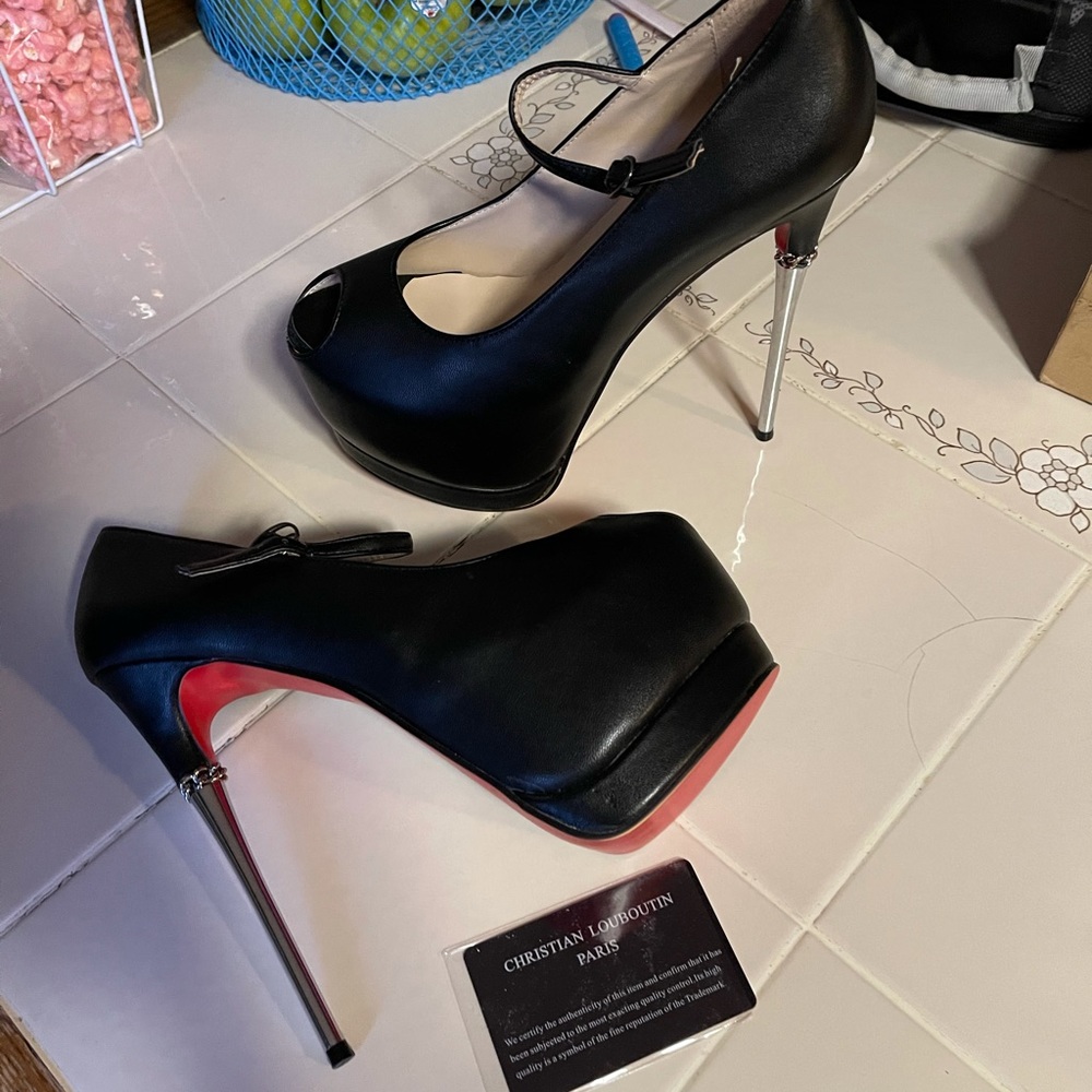 Christian louboutin printz heels